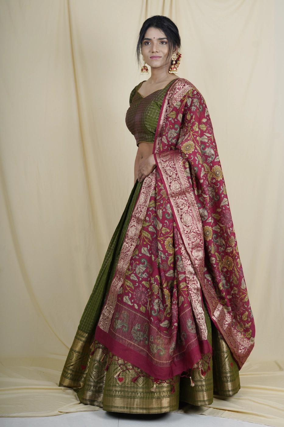 mehendi-green-silk-half-saree--set-paired-with-red-pen-kalamkari-dupatta-m?uid=1674824773