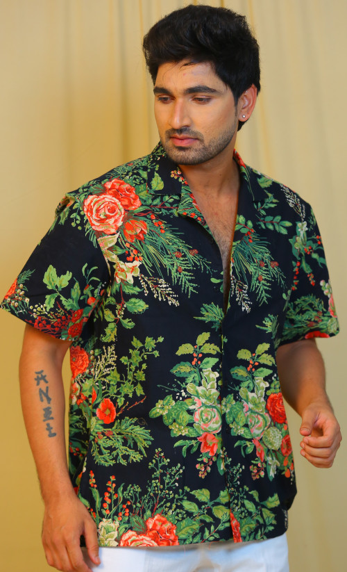 vacation-wear-2-m?uid=1682592319